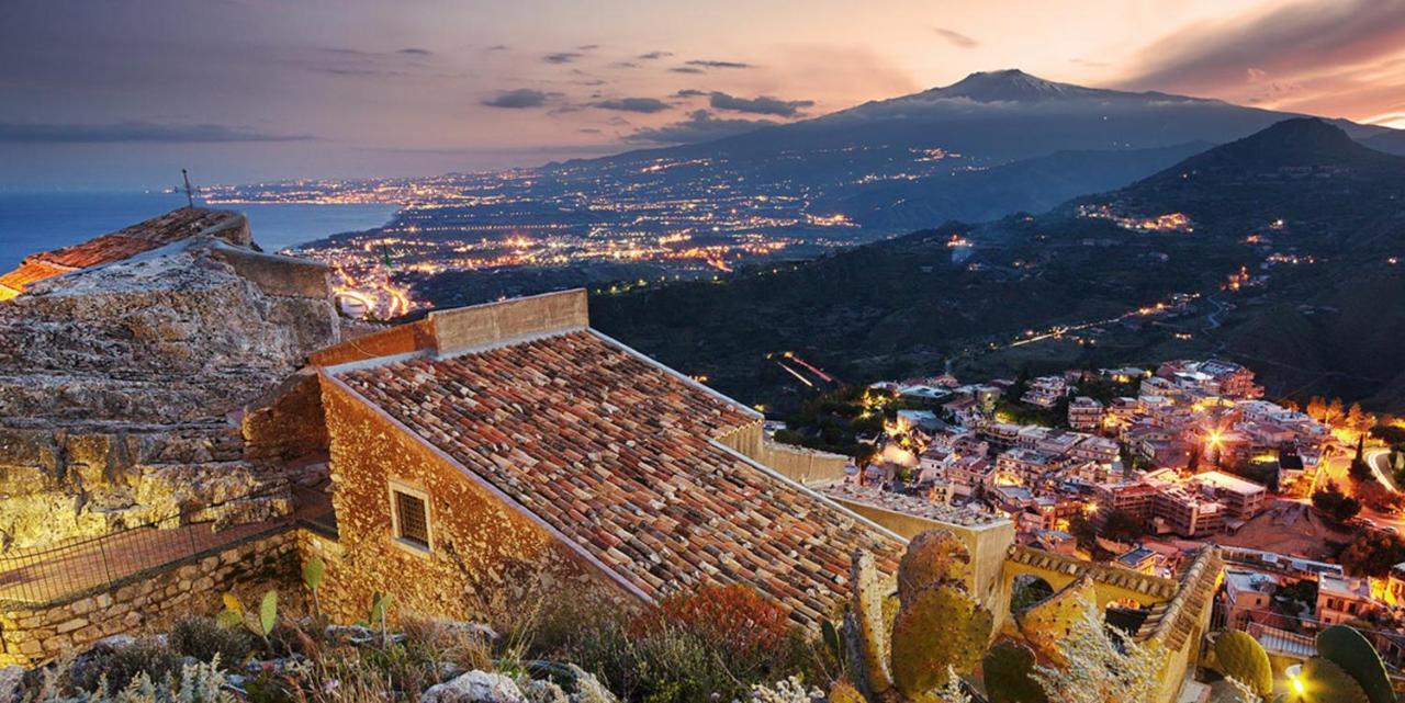Apartamento Beautiful Taormina Exterior foto